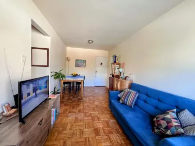 Apartamento com 2 Quartos à venda, 57m² no Capoeiras, Florianópolis