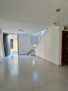 Casa de Condomínio com 3 Quartos para alugar, 120m² no Buraquinho, Lauro de Freitas