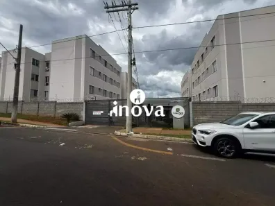 Apartamento com 2 Quartos à venda, 44m² no Jardim Maracanã, Uberaba