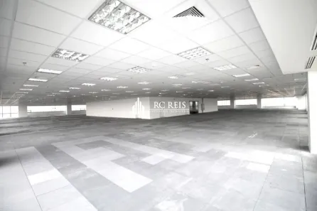 Prédio Comercial para alugar, 2237m² no Tamboré, Barueri