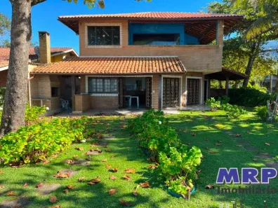Sobrado com 4 Quartos à venda, 335m² no Praia do Sape, Ubatuba