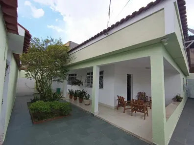 Casa com 3 Quartos à venda, 70m² no Nova Cidade, São Gonçalo