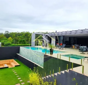 Casa com 5 Quartos à venda, 1000m² no Vila Martins, Itu