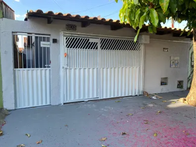Casa com 4 Quartos à venda, 125m² no Jardim Maria Inês, Aparecida de Goiânia
