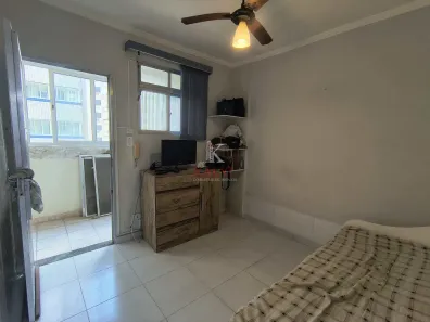 Kitnet com 1 Quarto à venda, 33m² no Guilhermina, Praia Grande