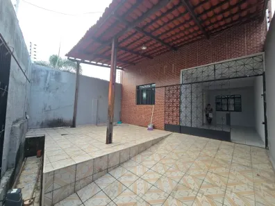Sobrado com 4 Quartos à venda, 230m² no Henrique Jorge, Fortaleza