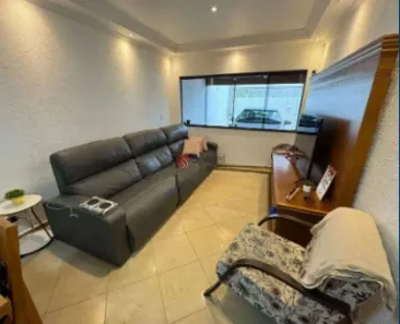 Sobrado com 3 Quartos para alugar, 240m² no Vila Aricanduva, São Paulo