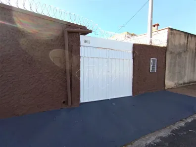 Casa com 3 Quartos para alugar, 80m² no Jardim Santa Angelina, Araraquara