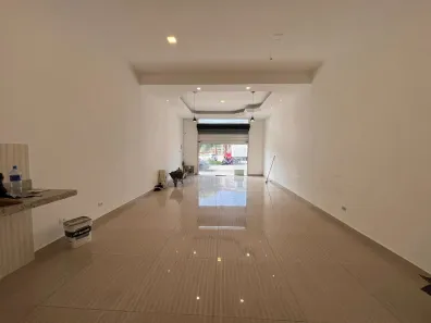 Ponto Comercial para alugar, 56m² no Caiçara, Praia Grande