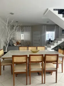 Sobrado com 2 Quartos à venda, 200m² no Loteamento Real Park, Caçapava