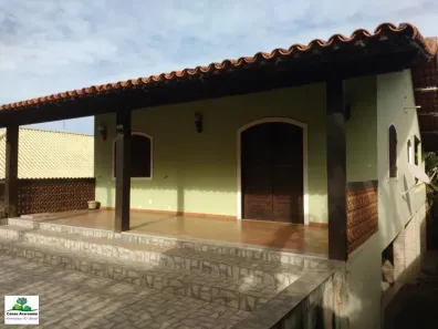 Casa com 3 Quartos à venda, 360m² no Bananeiras, Araruama