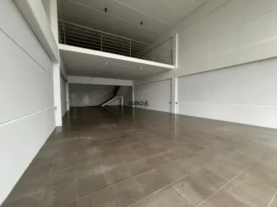 Ponto Comercial para alugar, 240m² no Humaitá, Bento Gonçalves