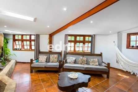 Sobrado com 3 Quartos à venda, 231m² no Vila Helena, Santo André