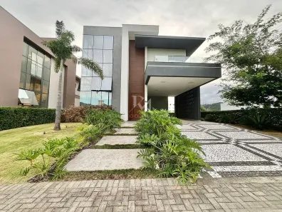 Casa de Condomínio com 5 Quartos à venda, 640m² no Centro, Camboriú