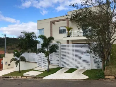 Casa de Condomínio com 4 Quartos à venda, 332m² no São Pedro, Juiz de Fora