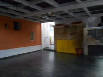 Sobrado com 5 Quartos à venda, 200m² no Jardim Rizzo, São Paulo