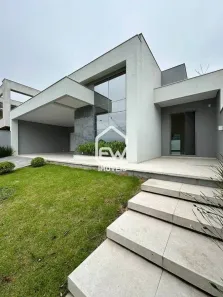 Casa com 3 Quartos à venda, 210m² no Barra do Rio Cerro, Jaraguá do Sul