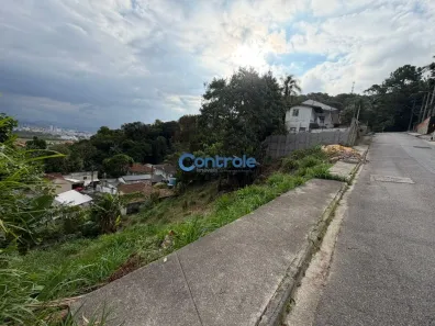 Lote/Terreno à venda, 750m² no Centro, São José