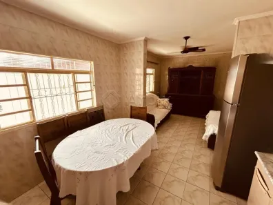 Casa com 3 Quartos à venda, 186m² no Antônio Zanaga I, Americana