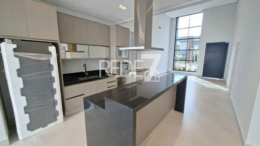 Casa de Condomínio com 3 Quartos à venda, 187m² no Roncáglia, Valinhos