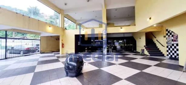 Ponto Comercial para alugar, 250m² no Centro, Santos