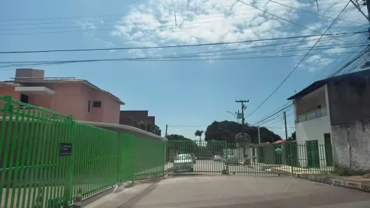 Casa de Condomínio com 3 Quartos para alugar, 130m² no Barro Duro, Maceió