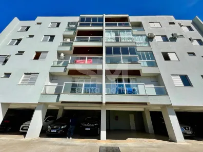 Apartamento com 3 Quartos para alugar, 90m² no Centro, Chapecó