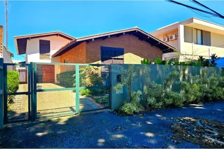 Casa com 3 Quartos para alugar, 295m² no Nova Campinas, Campinas