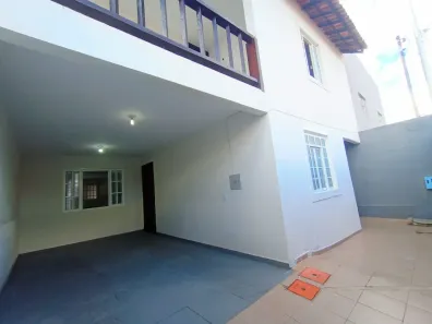Sobrado com 4 Quartos à venda, 260m² no Paranoá, Brasília