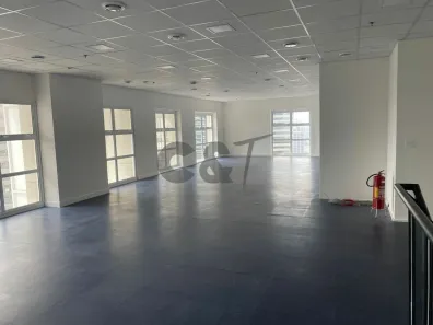 Sala Comercial para alugar, 260m² no Vila Cordeiro, São Paulo