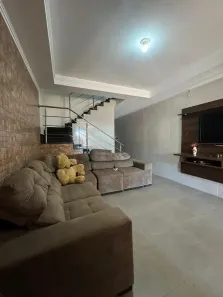 Sobrado com 3 Quartos à venda, 133m² no Residencial Hugo de Moraes, Goiânia