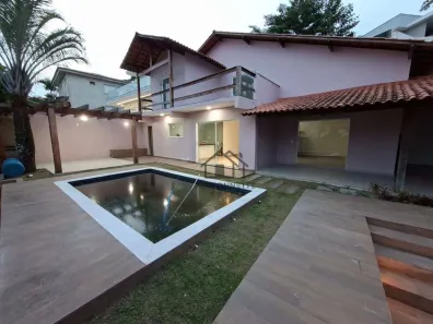 Casa com 4 Quartos à venda, 400m² no Maravista, Niterói