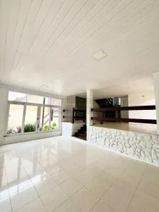 Casa com 7 Quartos à venda, 450m² no Camboinhas, Niterói