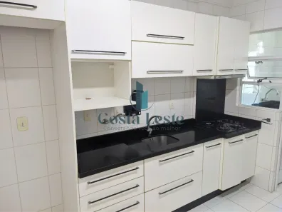 Apartamento com 3 Quartos para alugar, 81m² no Campinas, São José