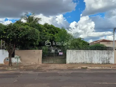 Casa com 2 Quartos à venda, 146m² no Vila Carvalho, Campo Grande