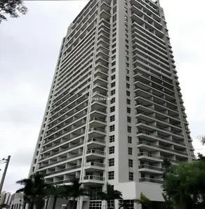 Sala Comercial para venda ou aluguel, 292m² no Vila São Francisco (Zona Sul), São Paulo