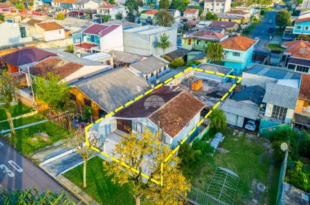 Casa com 2 Quartos à venda, 142m² no Xaxim, Curitiba