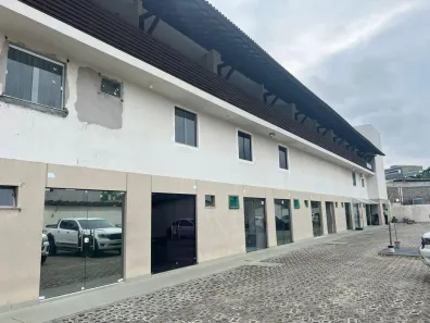 Galpão/Depósito/Armazém à venda, 76m² no Pitangueiras, Lauro de Freitas