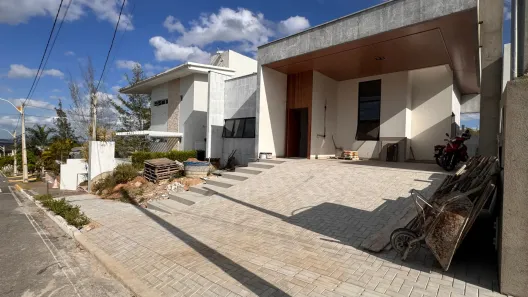 Casa de Condomínio com 3 Quartos à venda, 150m² no Senador Arnon de Melo, Arapiraca