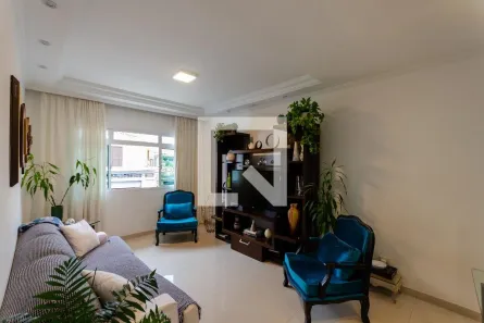 Casa com 3 Quartos à venda, 200m² no Vila Iório, São Paulo