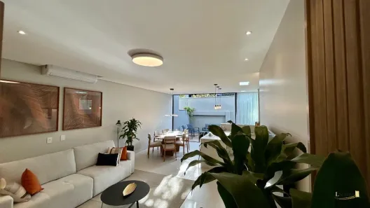 Casa de Condomínio com 3 Quartos à venda, 150m² no Iririú, Joinville