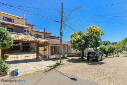 Casa com 3 Quartos à venda, 198m² no Cavalhada, Porto Alegre