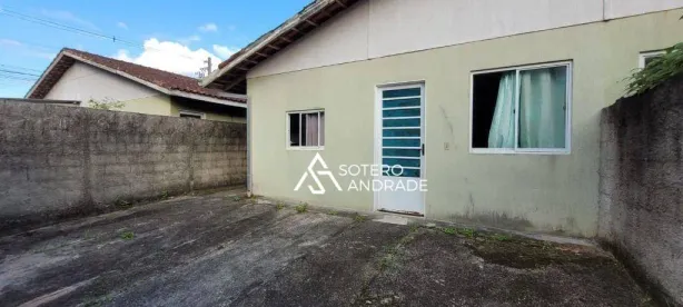 Casa com 2 Quartos para venda ou aluguel, 47m² no Balneário Copacabana, Caraguatatuba