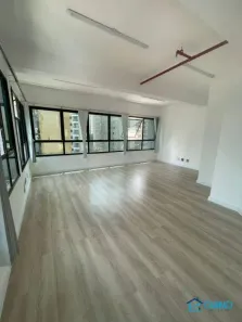 Prédio Comercial para alugar, 2113m² no Vila Clementino, São Paulo
