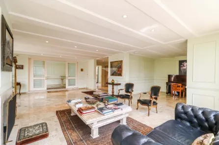 Apartamento com 4 Quartos à venda, 250m² no Cerqueira César, São Paulo