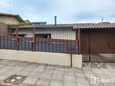 Casa com 2 Quartos à venda, 88m² no Vila Nova, Porto Alegre