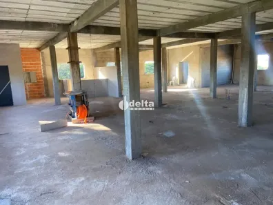 Ponto Comercial para alugar, 992m² no Saraiva, Uberlândia