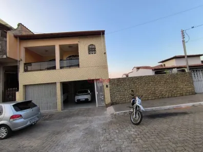 Casa com 3 Quartos à venda, 290m² no Vila Rica, Governador Valadares