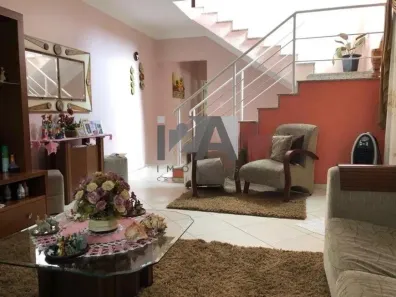 Sobrado com 3 Quartos à venda, 227m² no km 18, Osasco