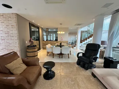 Casa de Condomínio com 3 Quartos à venda, 450m² no Cidade Santos Dumont, Jundiaí